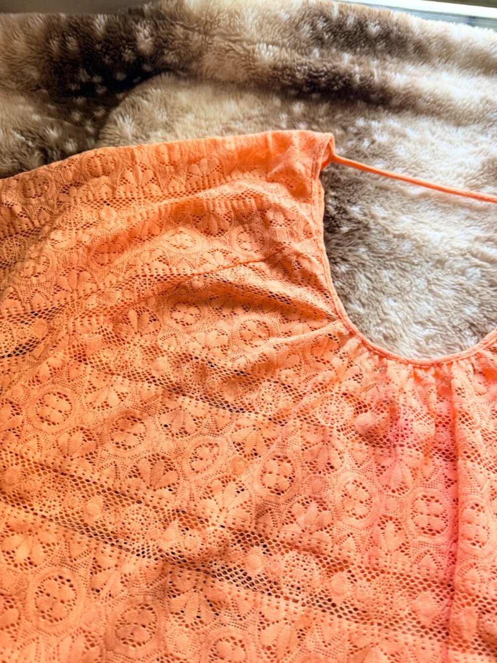 XS/S Victoria's Secret Bright Orange Lace Sheer Swim Cover Up Tunic - Picture 3 of 6